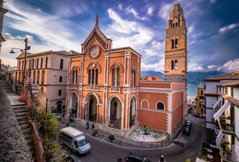 Oltre Il Mare Guest House Гаэта Экстерьер фото
